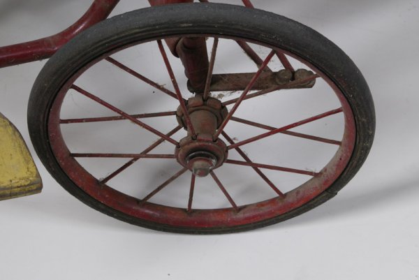 Antique Surrey Child's Riding Cart - 4