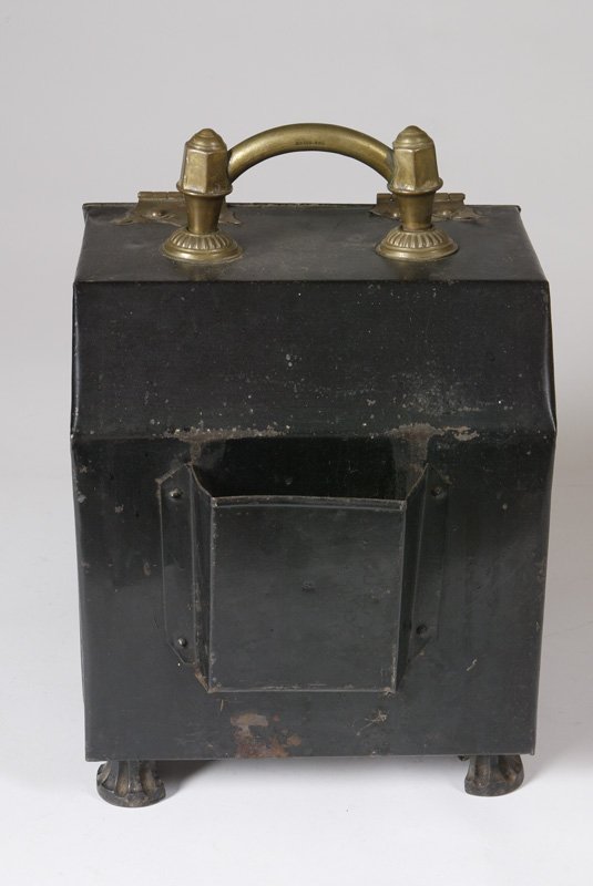 Very Nice 19th C. English Metal & Brass Coal Scutt - 5