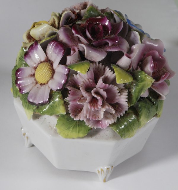 Collector's Lot Of 7 Floral Porcelain Table Articl - 4