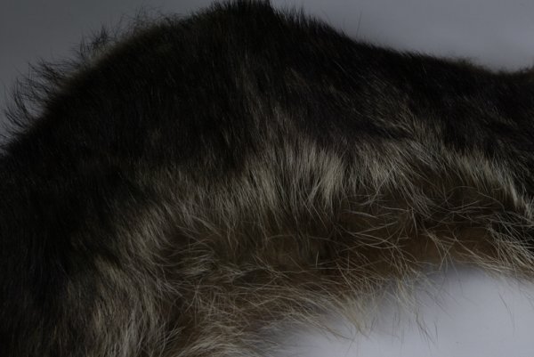 Collection Of 5 Mink Shawls - 3