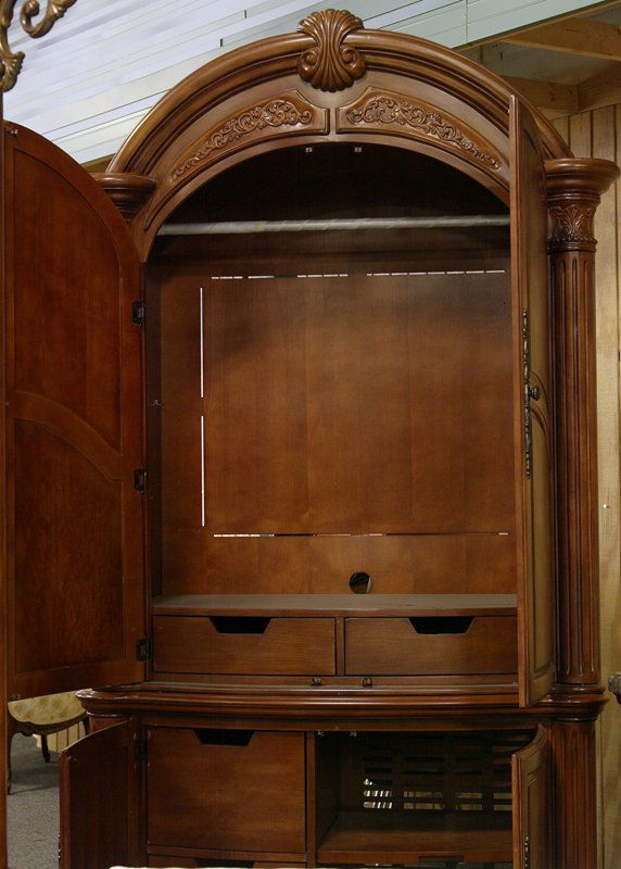 12: Aico Monte Carlo Pecan Finish King Bedroom Set : Lot 12