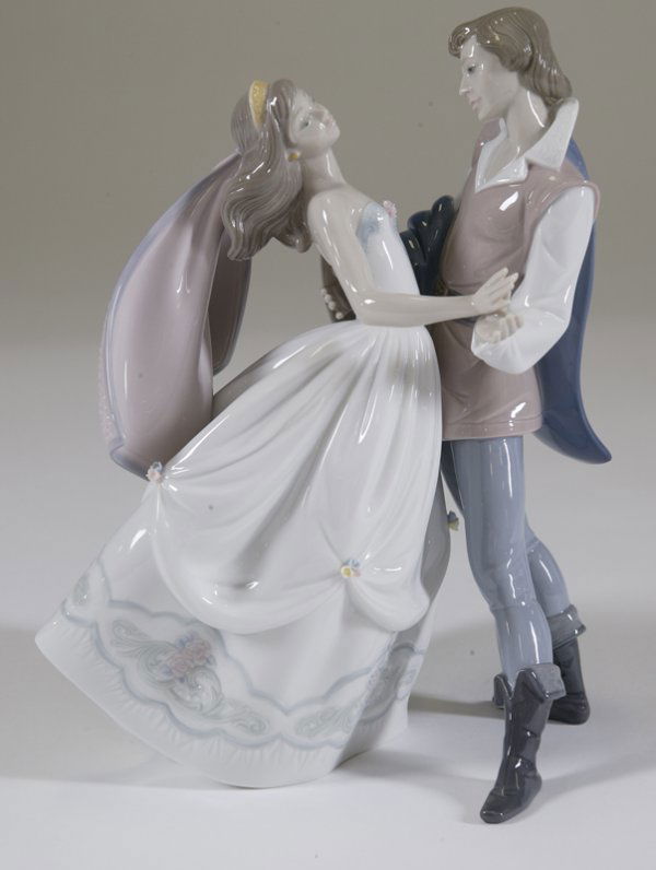 Lladro "A Dream Come True" #6364: Issued in 1997 and retired in 2000. 11" H, mint condition.