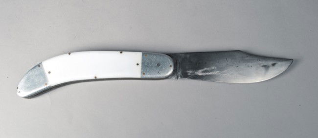 Large Store Sample Folding Knife: A very large folding pocket knife with brass and metal fittings, appears to be a display model, but made just as well as the smaller one, 15"L open, circa 1940's.