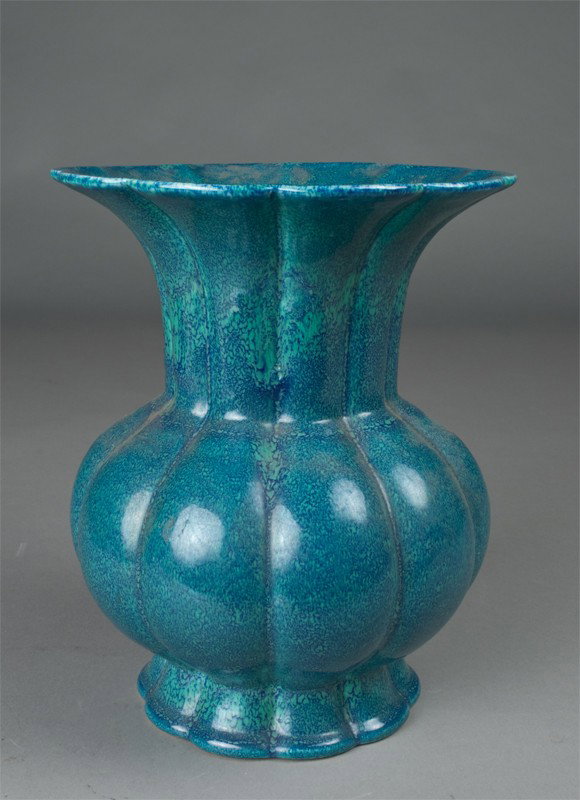 Chinese Robin Egg Blue Porcelain Vase: Scalloped form vase on foot glazed with blue and spattered robin egg blue. 10" H x 8" W, impressed with six character mark for great Qianlong Production on underside. 20th Century.