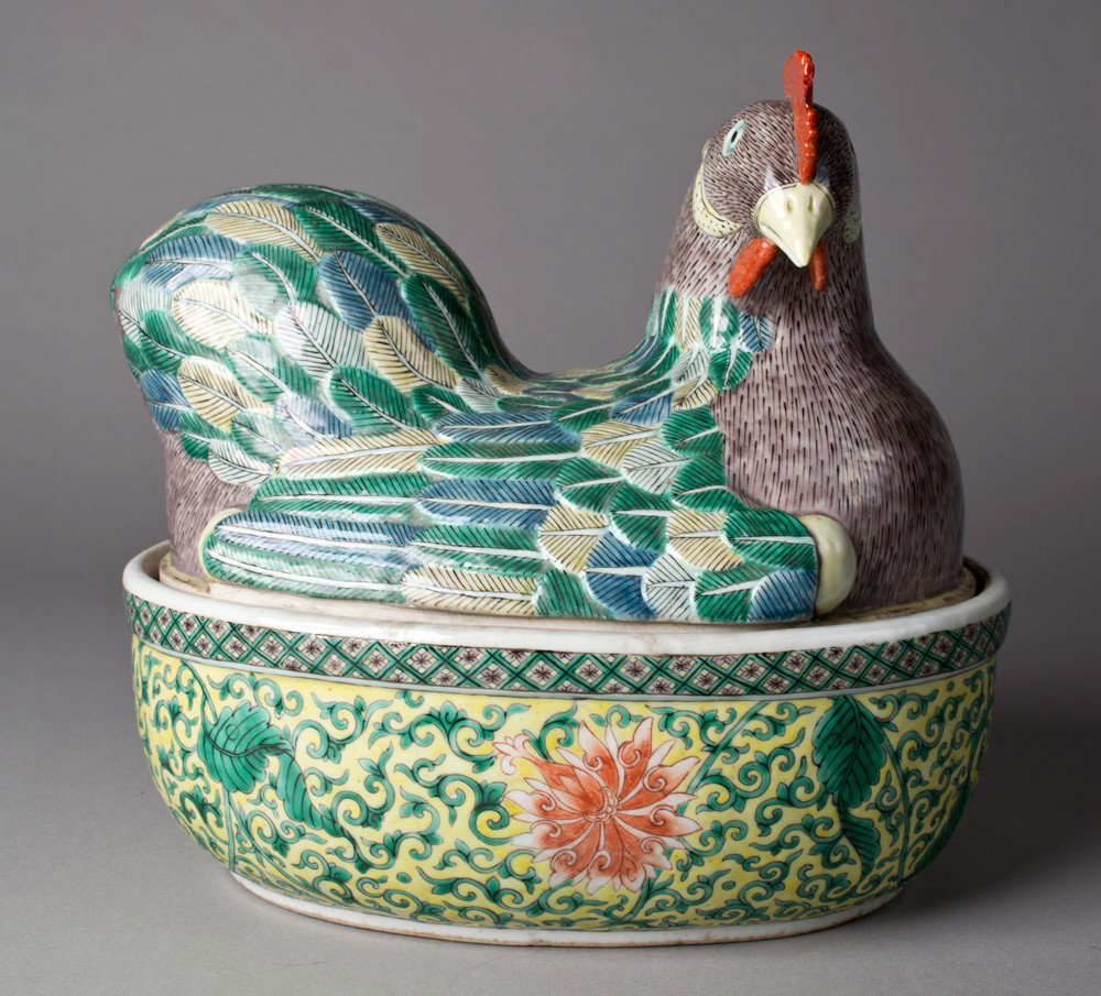 Chinese Famille Rose Porcelain Hen Shape: The cover molded to depicting a hen. The jar depicting lotus.9"H X 10.5"L early 20th century.