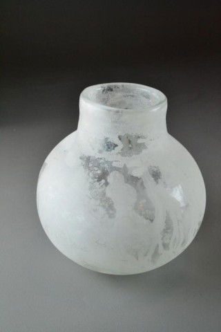 Seuso Murano Art Glass Vase: Mid century bulbous form vase with frosted to clear glass. 12"H mid 20th century. Very fine condition. Private collection Grosse Pointe, MI.