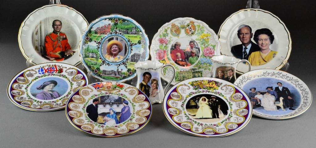 (10) Royal Family Commemorative Mugs & Plates: Including 8.5" plates depicting the Queen Mother, the Duke of Edinburgh, family portrait of the Queen, the Prince & Princess of Wales with Princes William and Harry, the Duke and Duchess of York's wed