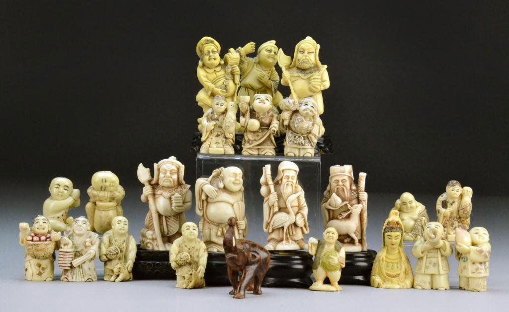 (26) Chinese & Japanese Carvings Inc. Netsukes: To include 26 carvings and stands depicting various figures, largest is 4"H. Important Grosse Pointe Shores Michigan Collection.