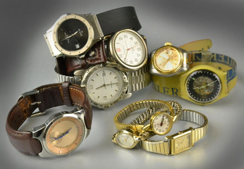 (17) Pcs. Nonworking Watches