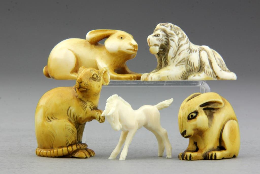 (5) Carved Ivory Animal Figures: Four netsuke animal carvings to include two rabbits, lion and a mouse along with a ivory horse, tallest measures 1.5" H, circa early 20th century.