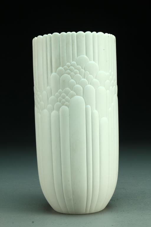 Rosenthal Germany Art Deco Style Porcelain Vase: Of cylindrical form having art deco design, marked to base "Rosenthal studio-linie Germany", measures 7.25"H, circa 20th century. Condition, having some staining, otherwise very good.