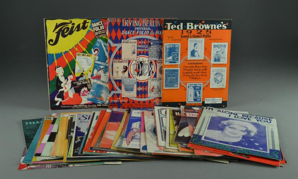 (70+) 1920's To 1930's Sheet Music: 70+ sheet music from the 1920's to the mid 1930's, sheets in good condition.
