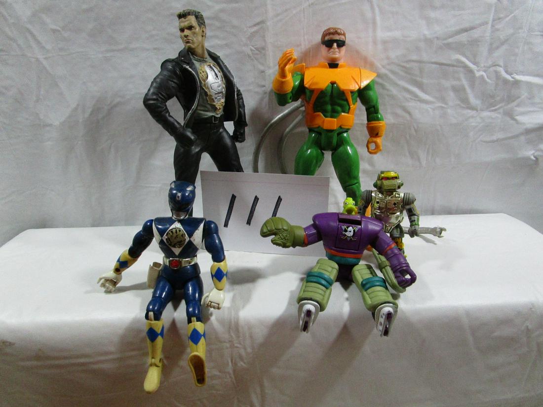 small action figure toys