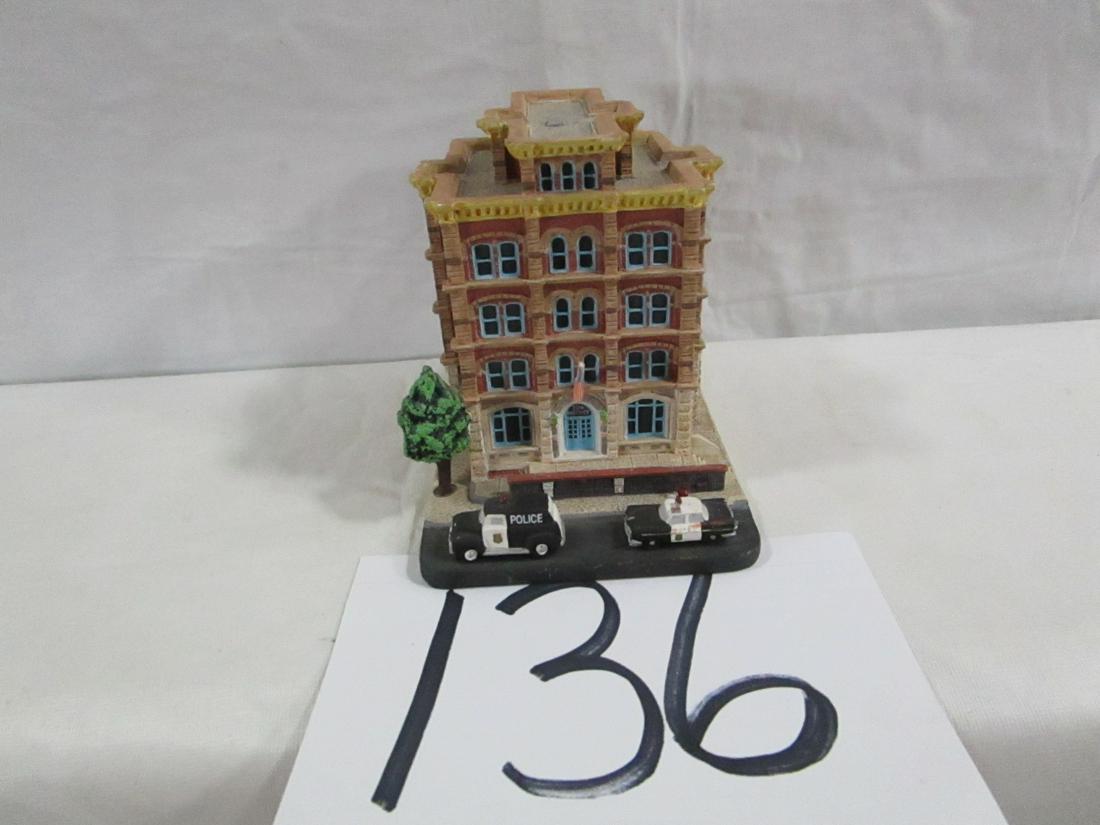 19th Precint New York Police Station Figurine Danbury: This Danbury Mint figurine is part of the Classic American Police Stations collection. It measures about 5" tall, 6" long and 4" wide. I don't see any chips, cracks or other damage to this piece.