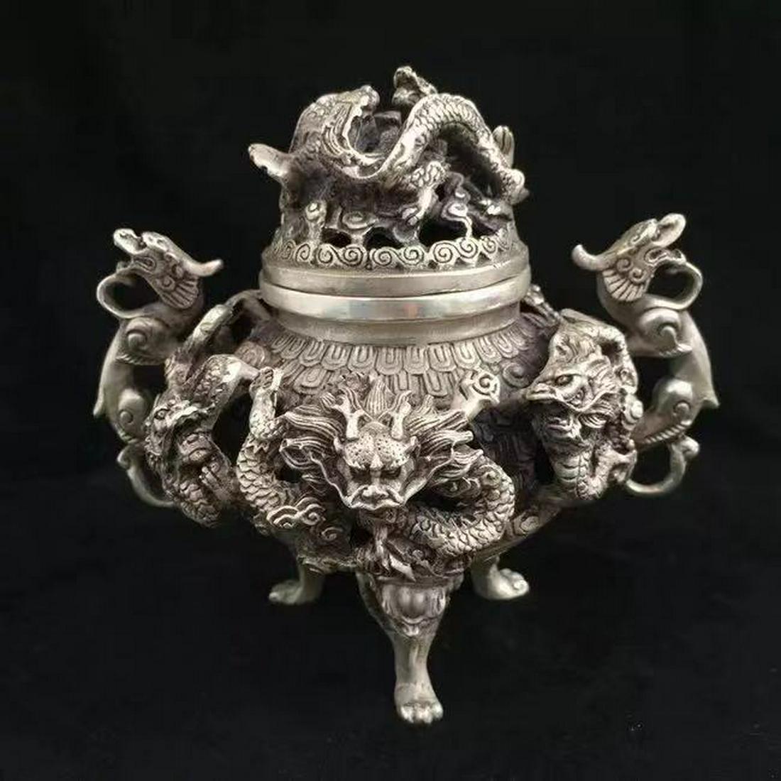 A XUANDE MARK SILVER CENSER WITH FIVE DRAGON CARVING: Time Ming Dynasty / Width 6.3 in / Height 6.3 in