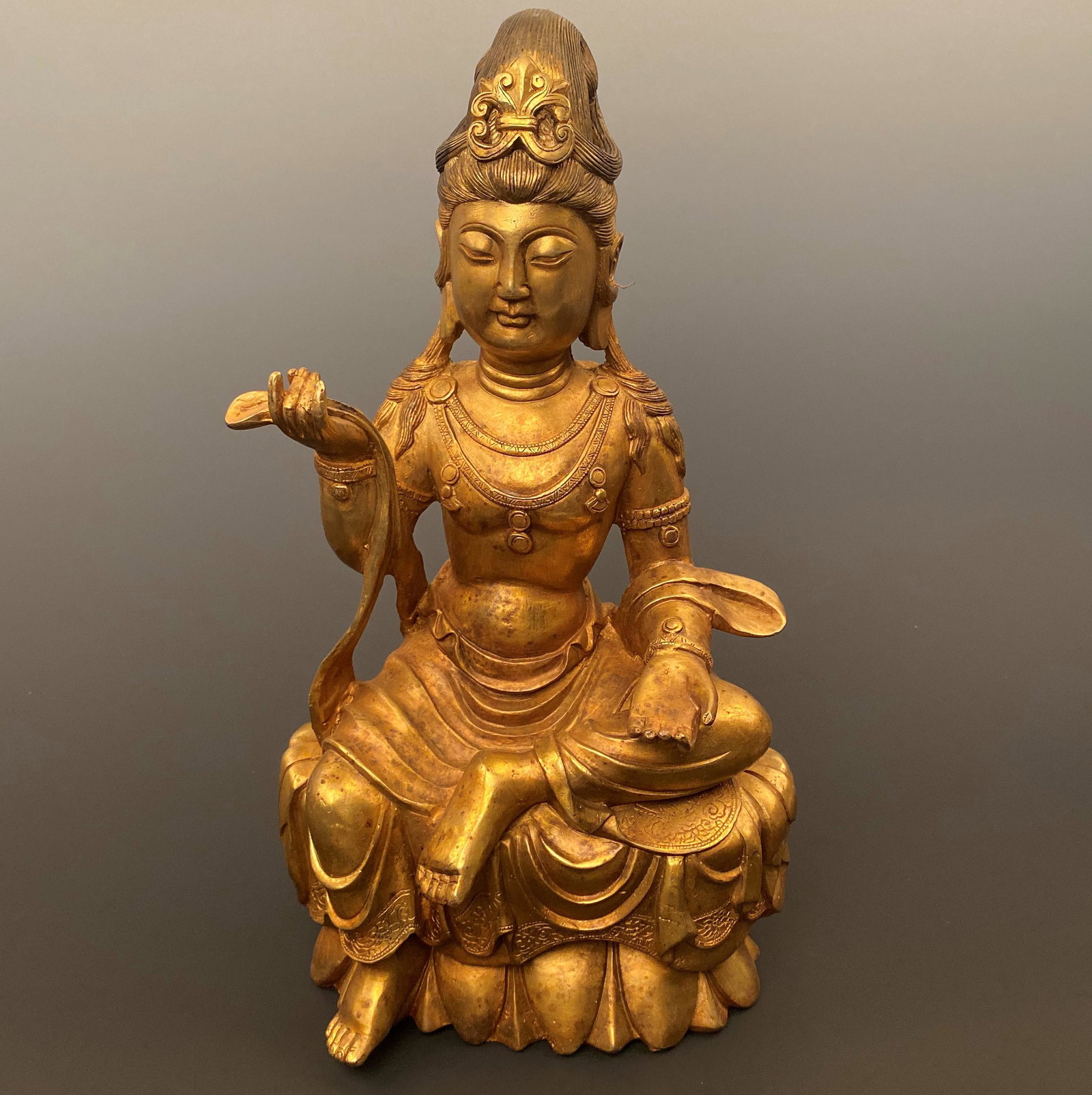 Chinese Bronze Buddha Statue (1 of 8)