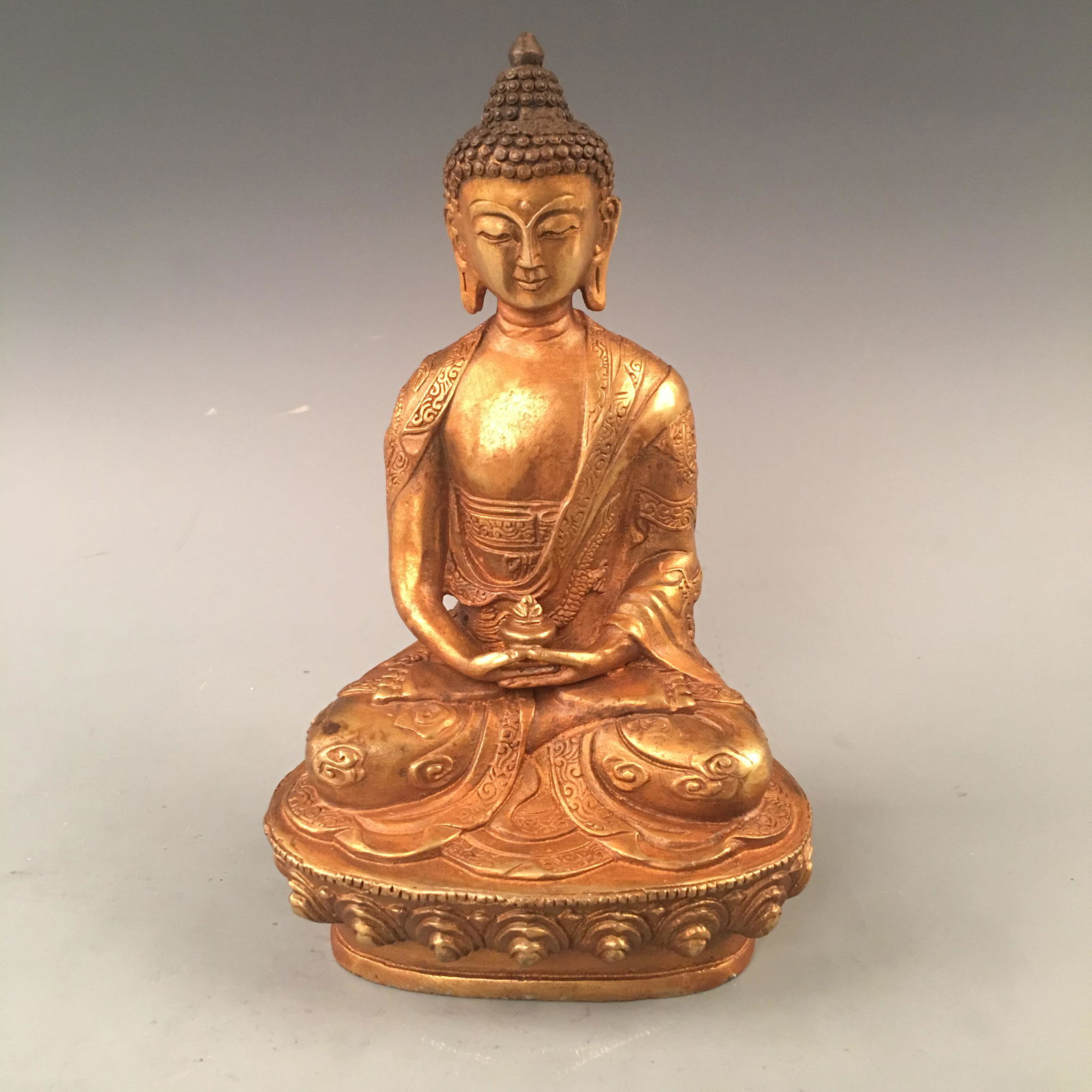 Chinese Gilded Bronze Figure of Buddha (1 of 10)