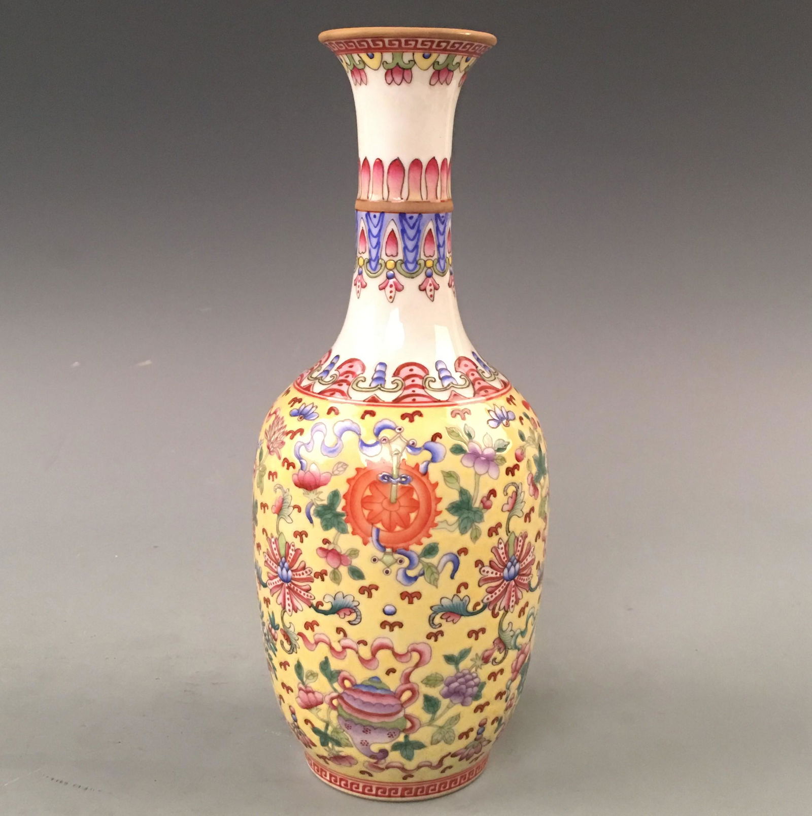 Chinese Famille Rose Octagon Pattern Vase (1 of 7)