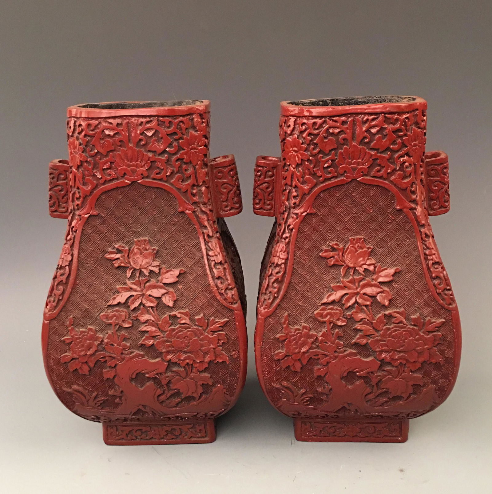 Pair of Chinese Carved Lacquer Vases 'Wanli' Mark (1 of 7)