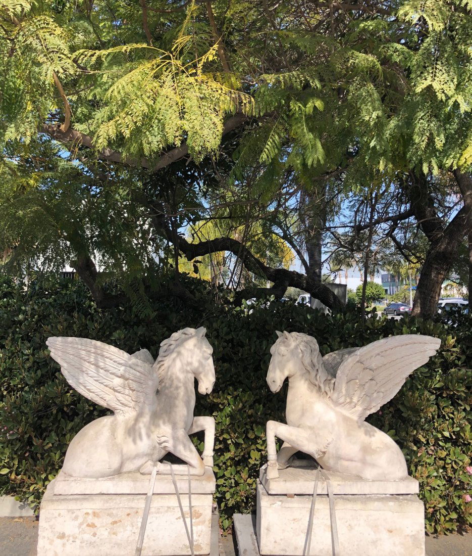 2 Pegasus statues in cast stone with base Italian style (1 of 9)