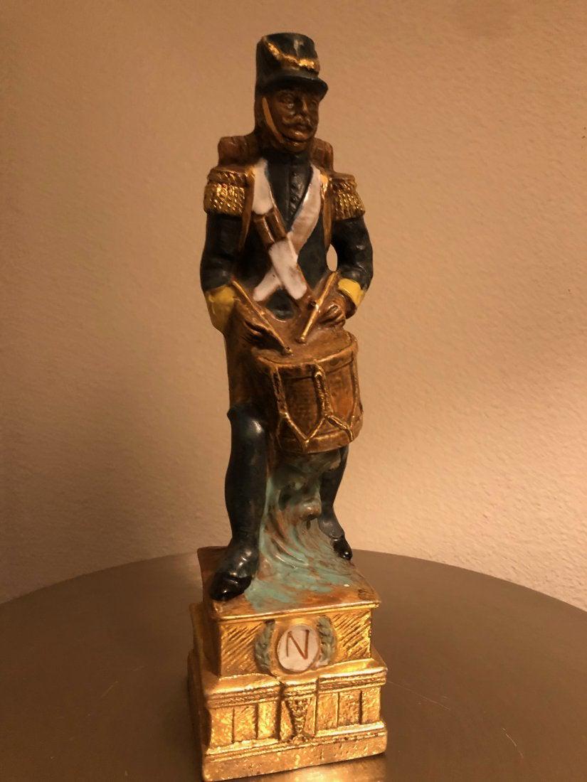 Italian Antique "Tambourier" Statue 20th Century: Italian antique "Tambourier" statue 20th century. Europe, Italia.