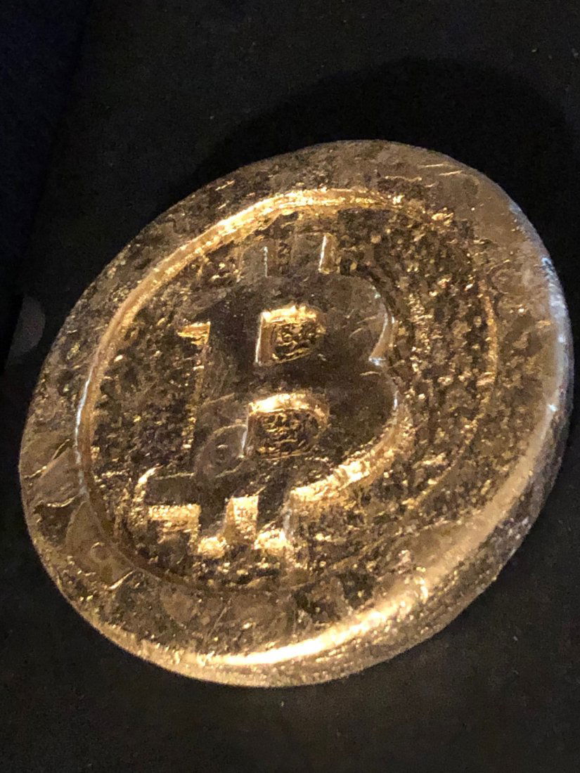 Bit coin art item in Gold Style cast stone from Italy. (1 of 4)