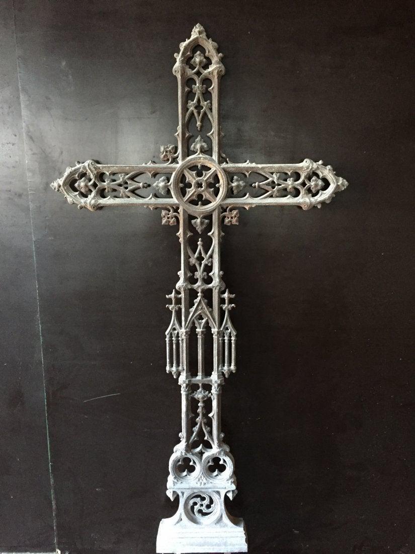 French Antique Winery Cross in Iron 1800s France: A French antique Cross in iron from the 1800s from France. It was used on the winery land, between the grapes. The symbole is to protect the spirit of the fruits, to be able to make the best wine. Pro