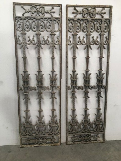 Pair of French antique iron gate 1800s Paris France (1 of 10)