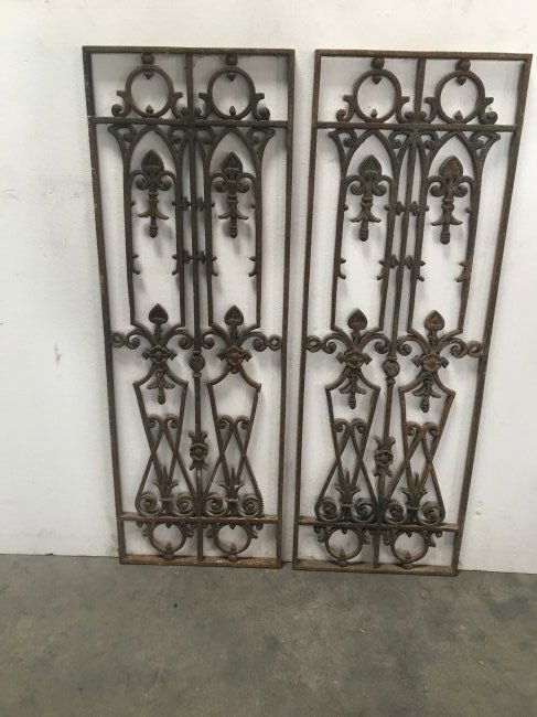 Pair of French antique iron gate 1800s Paris France (1 of 9)