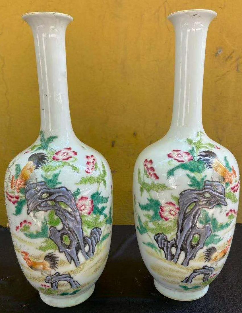 Qing Dys Pair of White Glaze Vase (1 of 1)