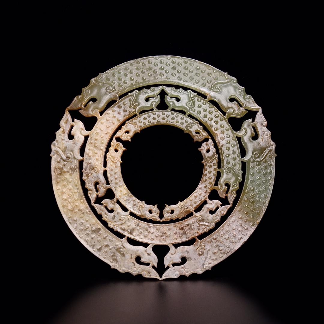 Zhanhan Hetian jade dragon huang large jade wall, (1 of 9)