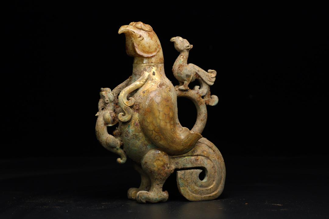 collection. Phoenix bottle. The jade is exquisite and (1 of 9)