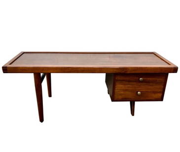 Mid Century Modern George Nakashima Walnut Coffee Table, Origins Series: Very rare Mid Century Modern coffee table/vanity desk by George Nakashima for Widdicomb, 1963. Beautiful condition, professionally restored. George Nakashima worked for Widdicomb, from the mid-1950s t