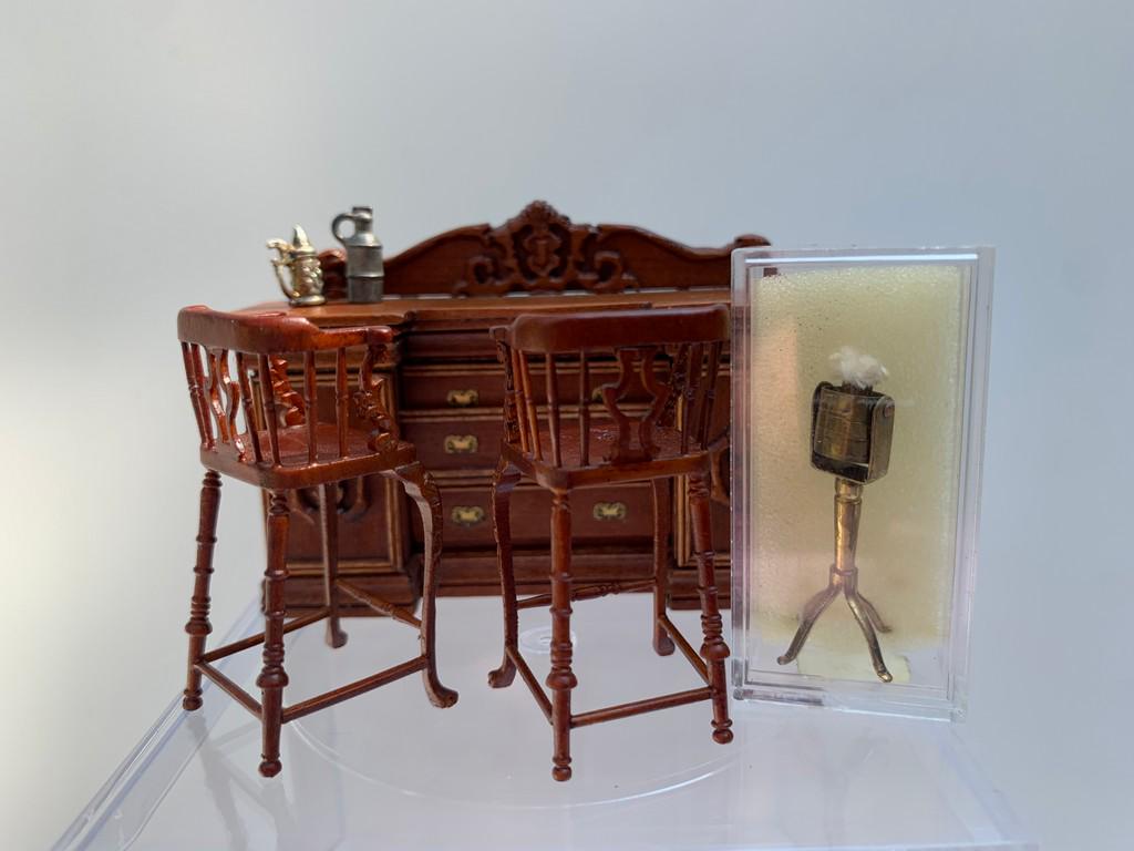 1/2" Scale Bespaq Bar Set with 2 Bar Stools: 1/2" Scale Bespaq Bar set with 2 bar stools, wooden. There's a brass champagne bucket in the clear box next to the bar and two small metal bar accessories. Measurement for stool.