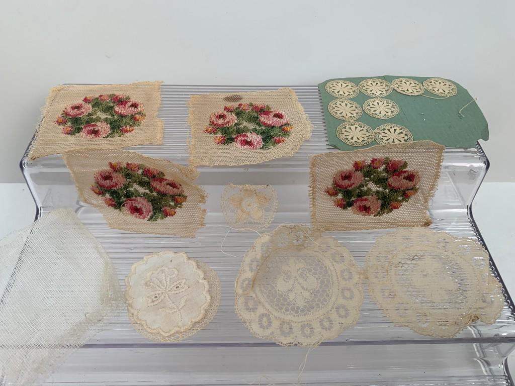Vintage Tatting & Embroidery Work on Squares: Vintage lot of tatting and embroidery flowers on gauze squares and two doilies. Handmade.