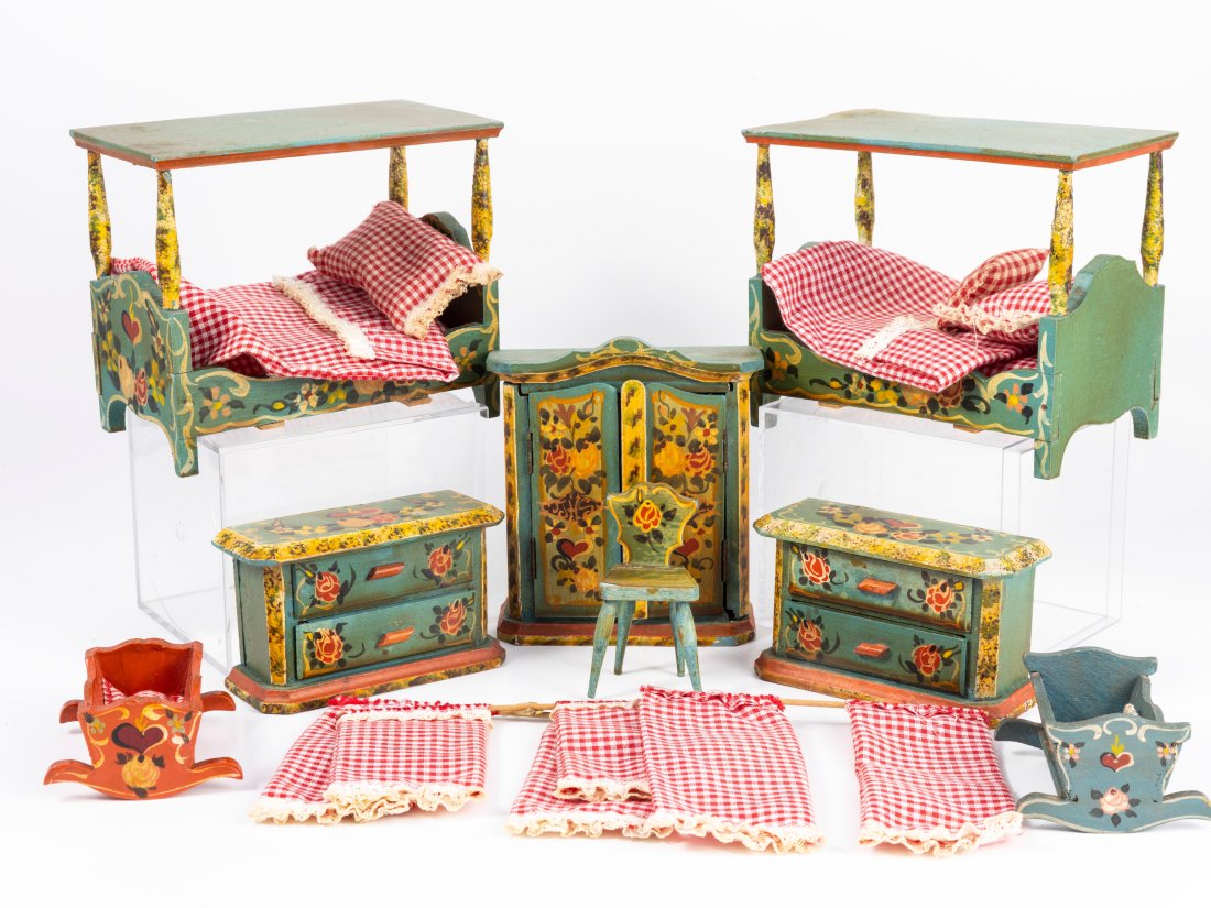 Vintage Hand Painted Folk Art Bedroom Furniture Set of 2 (1 of 15)