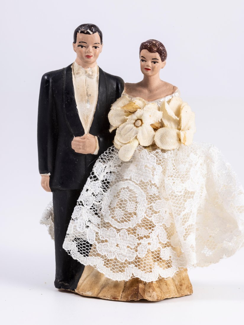 1950's Cake Topper - Newly Wed Couple - Lady in Lace Wedding Dress: Newly Wed Couple - Lady in Lace Wedding Dress. Man has black tuxedo, white shirt and bowtie. 4" H