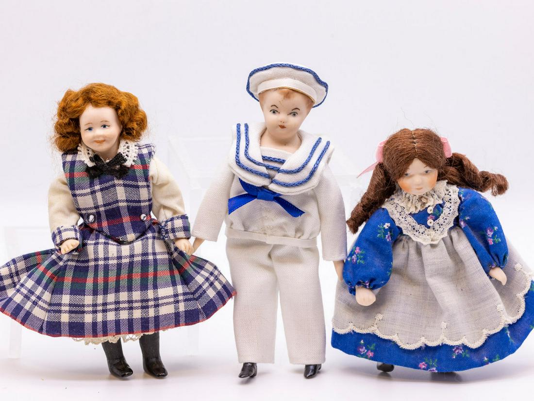 Dolls - 3 Vintage Porcelain Children Dolls (1 of 8)