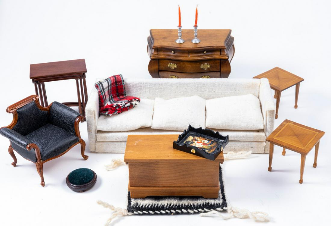 Living Room with Modern Furniture (1 of 8)