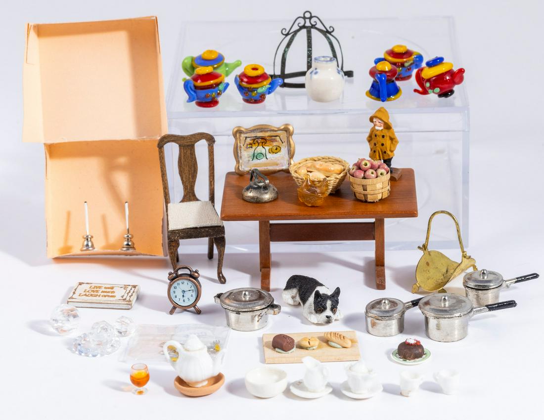 1/2" Half Inch Scale Kitchen Furniture & Accessories (1 of 7)