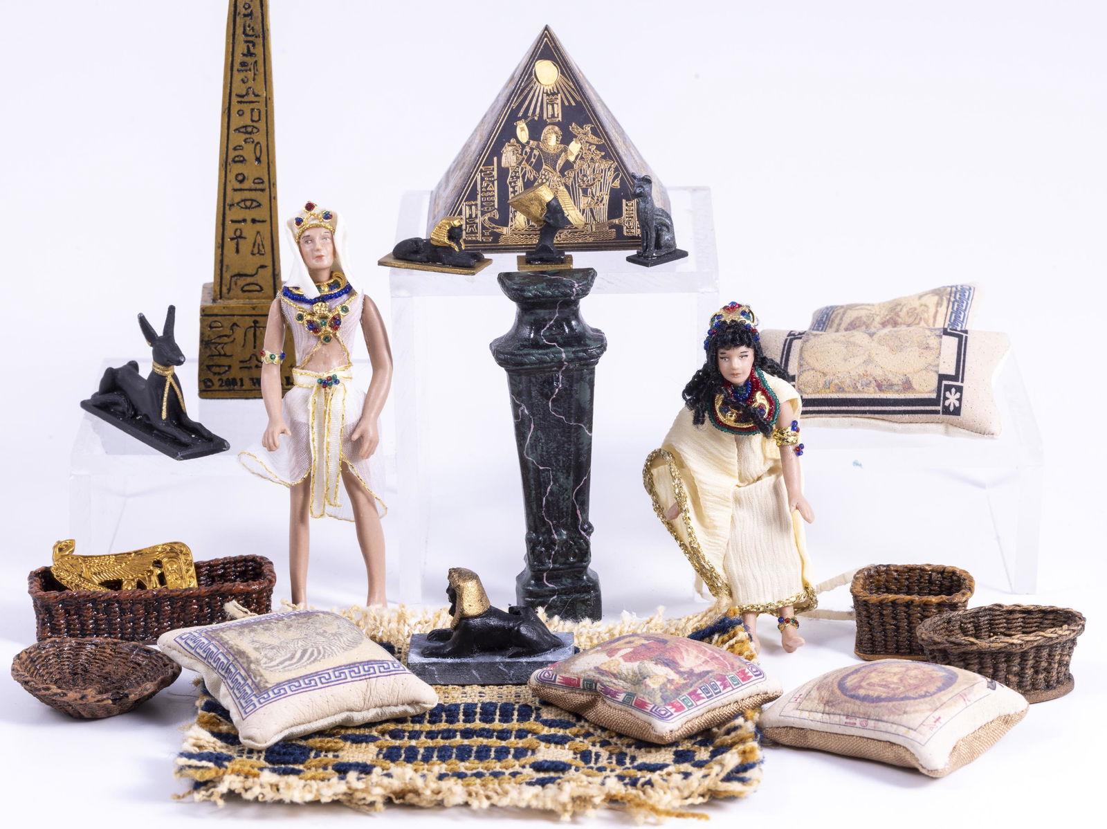 Egyptian Dolls - Male and Female with Accessories (1 of 9)