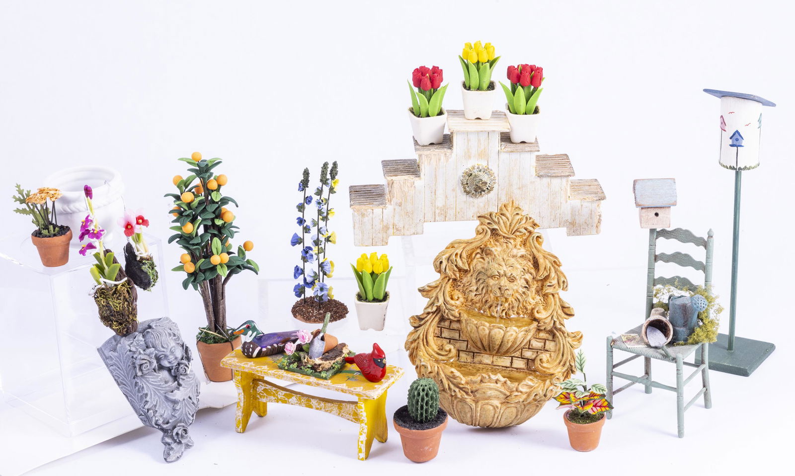 Birdhouse, Flowers & Outdoor Furniture (1 of 10)