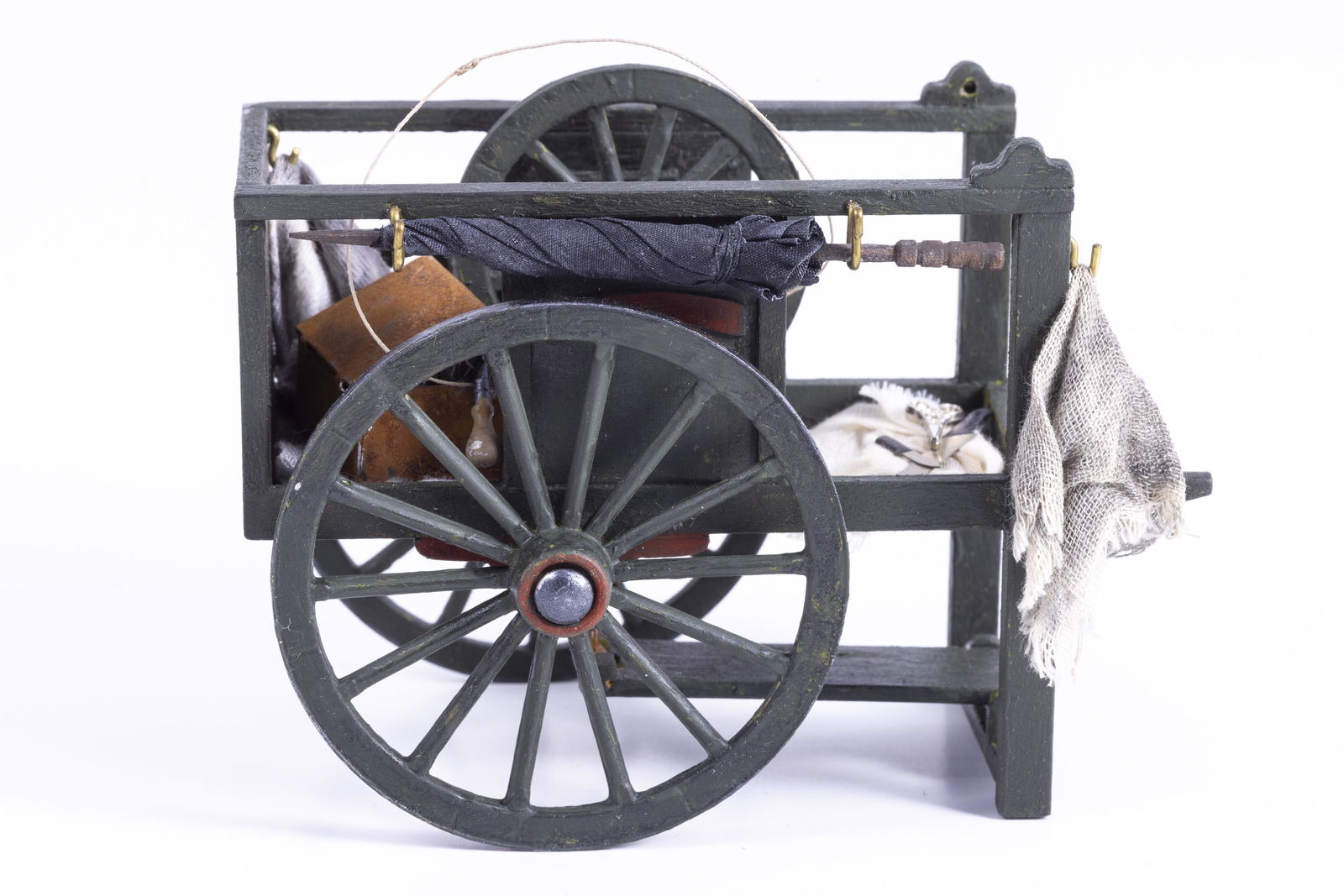 Peddler Knife Sharpener Wooden Cart (1 of 7)