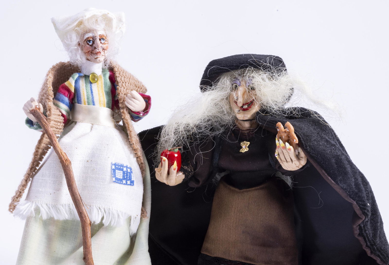 The Wicked Witch by Cynthia Buffum & Old Mother Hubbard Doll by Sandy Callahan (1 of 13)