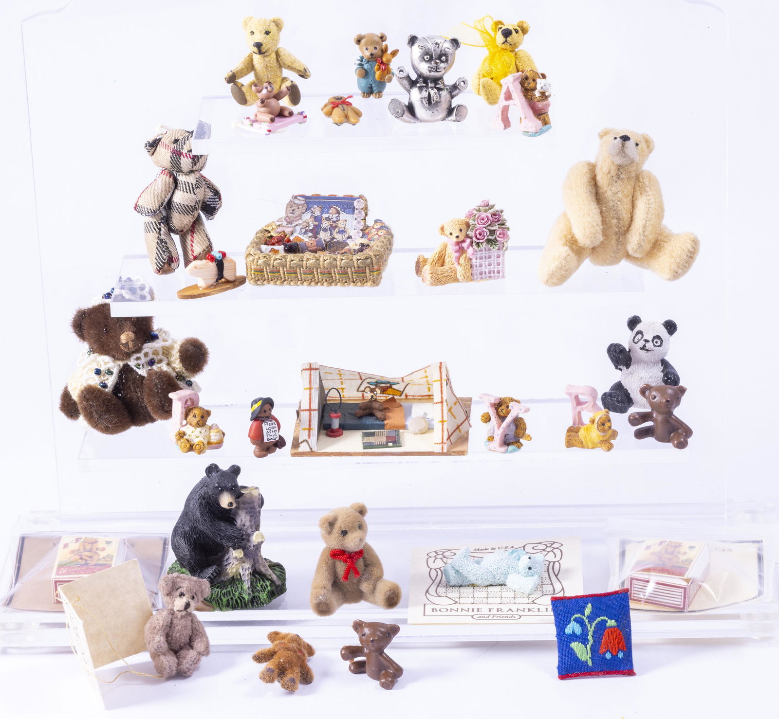 Over 20 Bears and Bear Themed Toys (1 of 11)