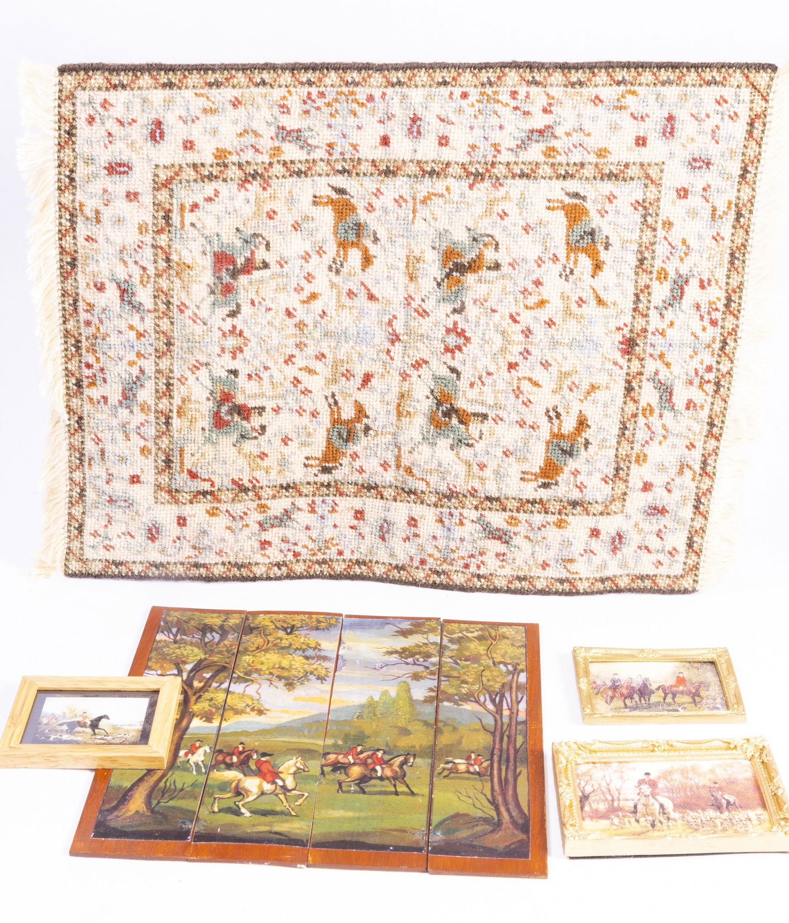 Hunt Scene Assortment with Needlepoint Rug, 4 Panel Screen & Pictures (1 of 5)