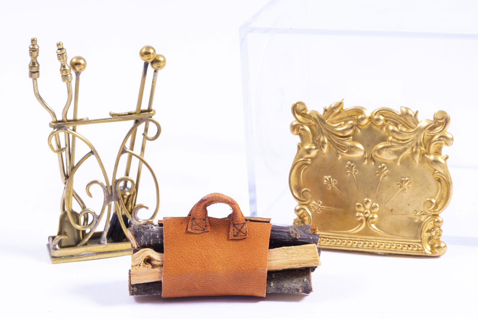 Artisan Brass Fireplace Tools with Fire Guard & Leather Bag with Firewood (1 of 6)