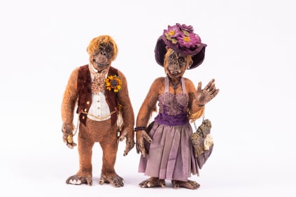 Todd Krueger Man & Woman Orangutan Couple