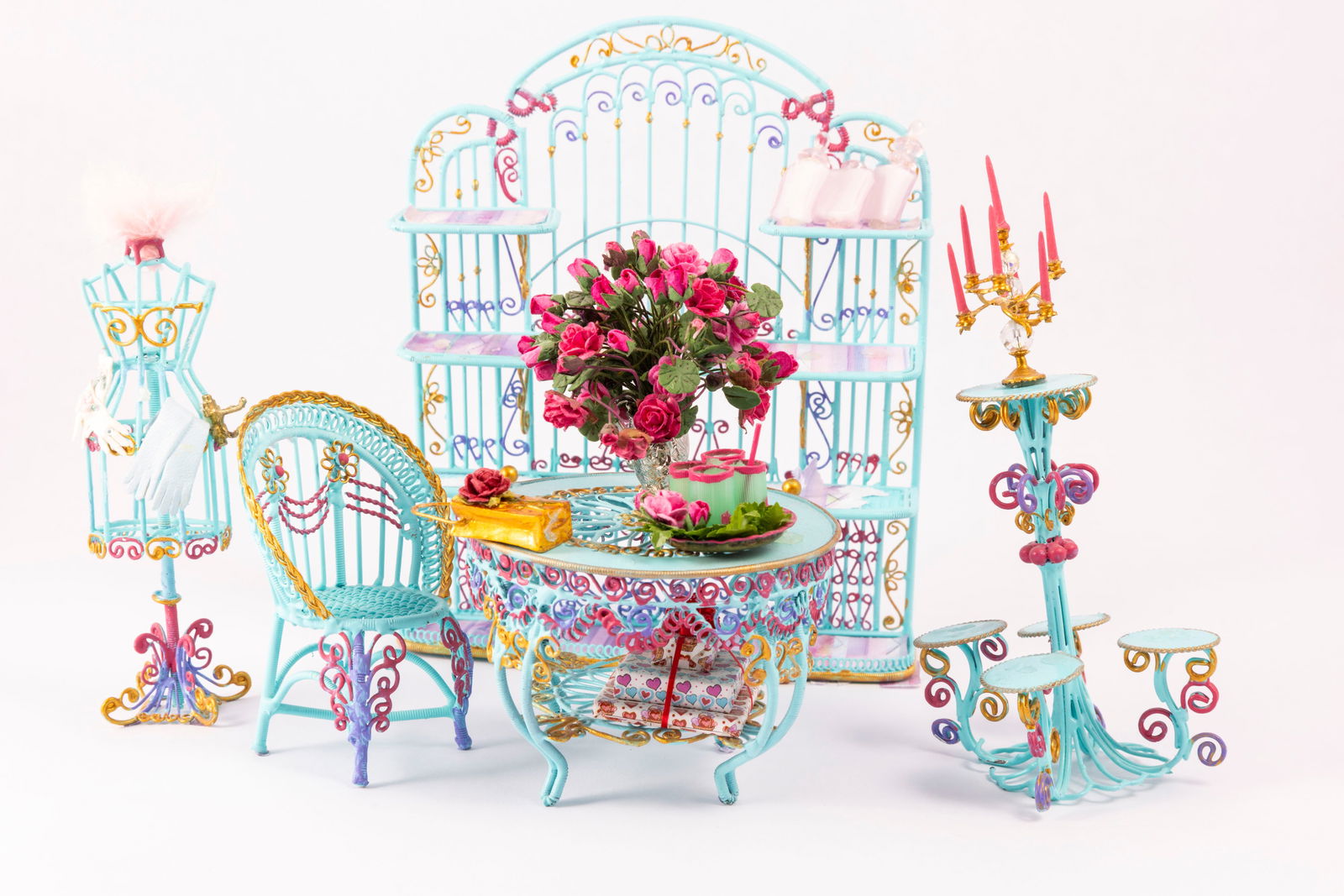 Painted Wire Wicker Assortment with Flowers (1 of 10)