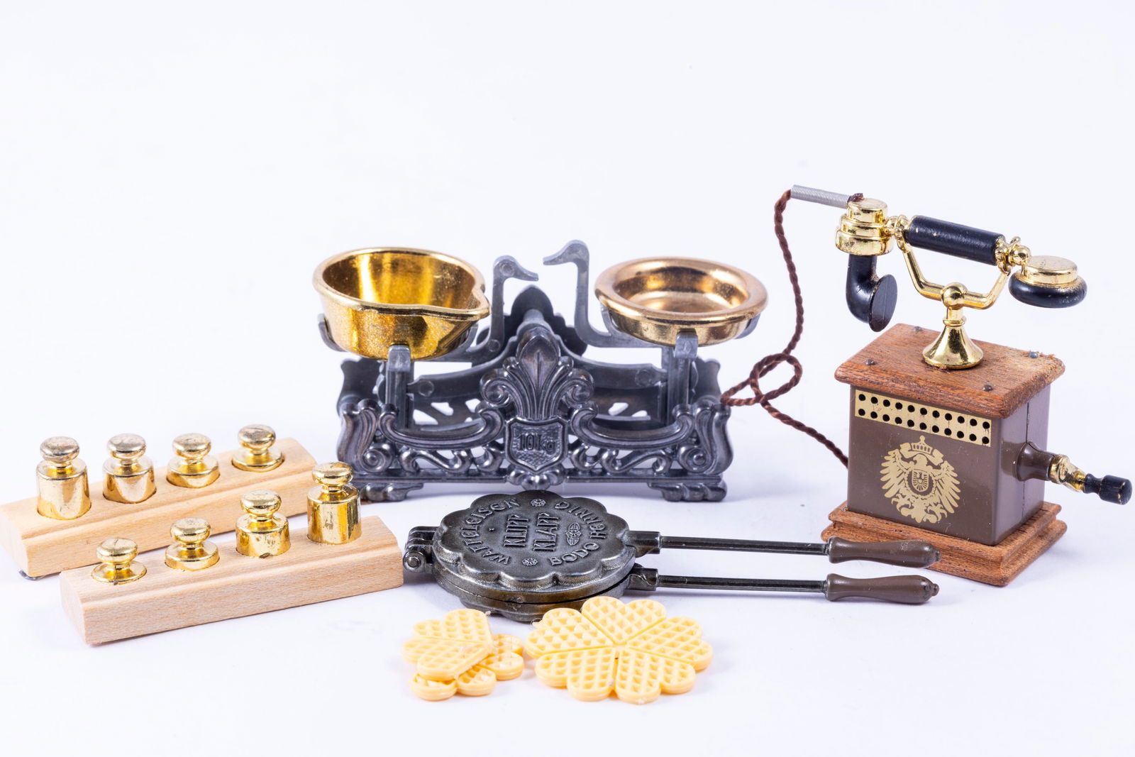 Bodo Hennig Accessories Variety (1 of 7)